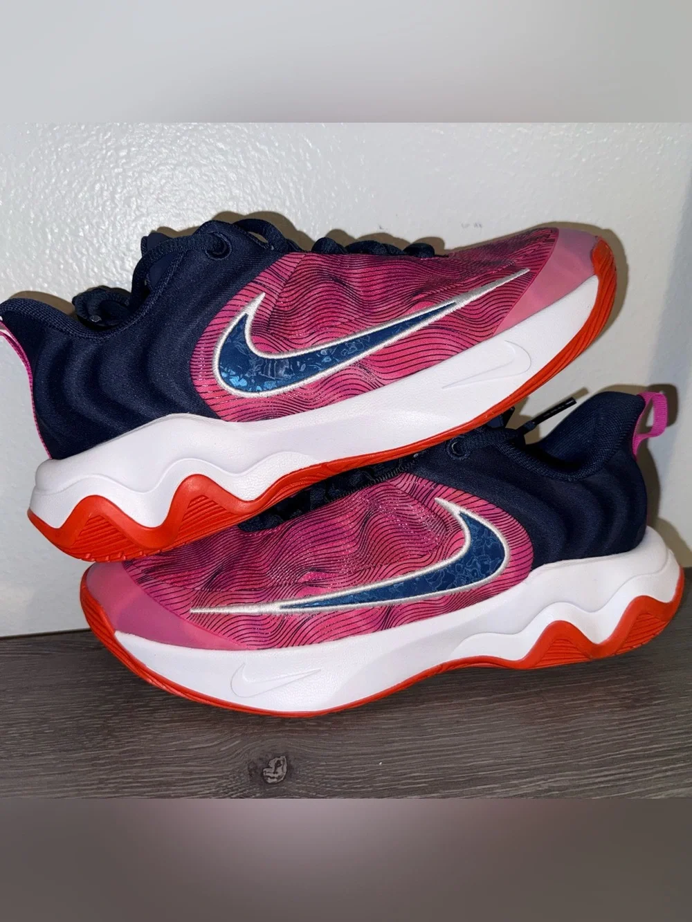 Nike Giannis Immortality 4 SE Basketball Sneakers Size 5.5Y/7W Pink/Navy/Red NIB